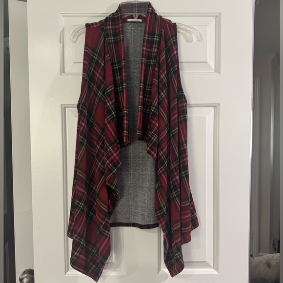 12PM by Mon Ami Red and Green Plaid Top - Picture 1 of 2